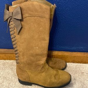 Kenneth cole kids shoes size 1 gently used